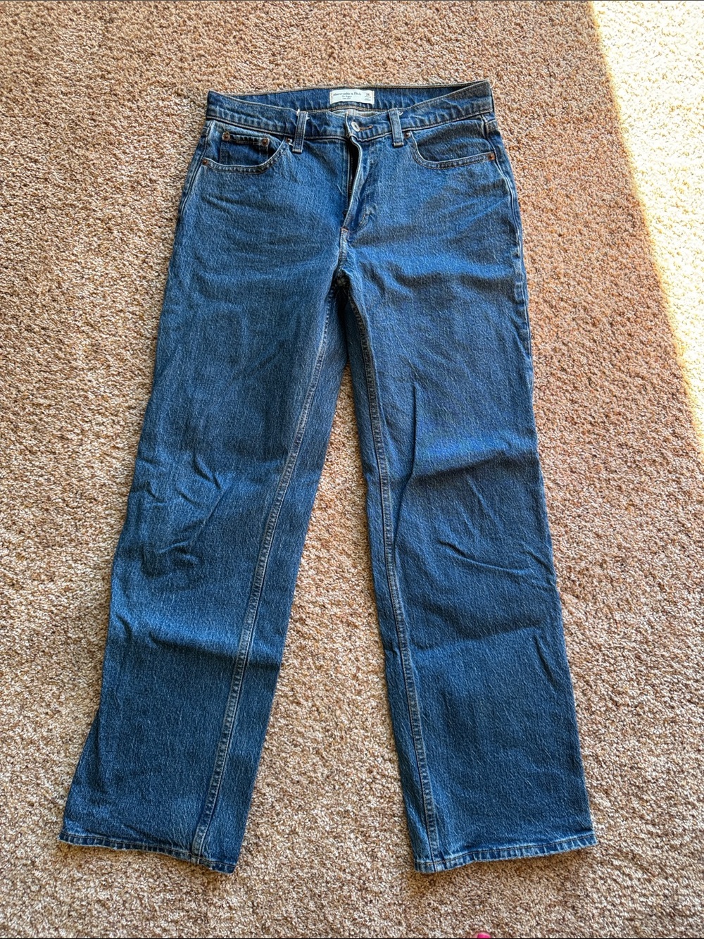 Abercrombie & Fitch Dark Blue Straight-Leg Jeans, 26 regular